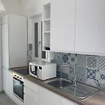 Trilocale Con Piscina E Incluse Taunus Vacanze Cod 454 Numana